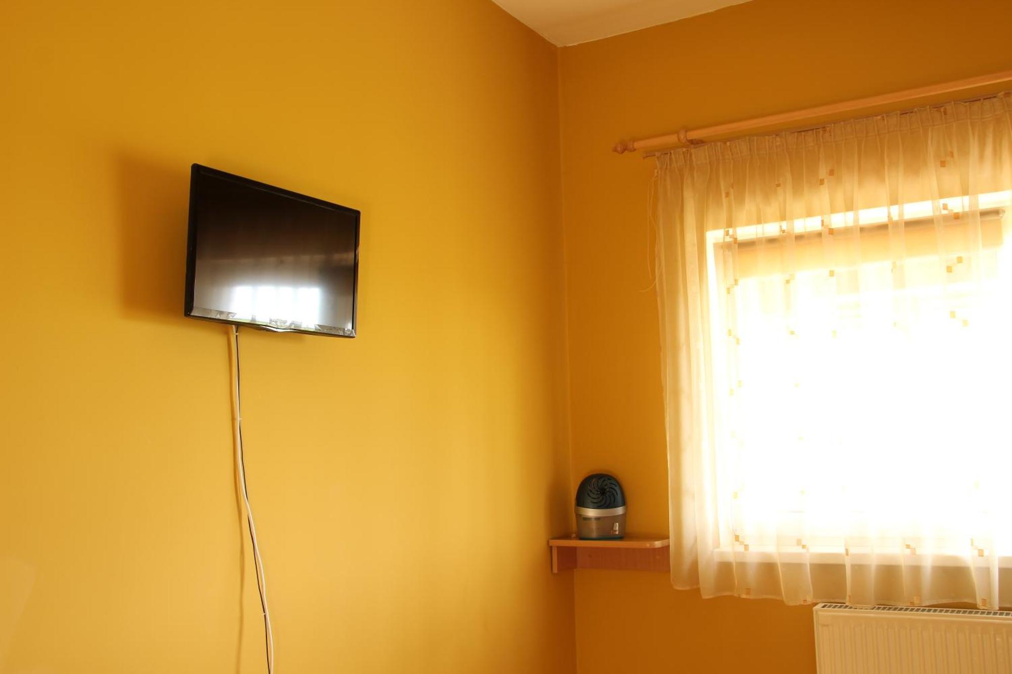 Szasz&Szasz Panzio Bed & Breakfast Gheorgheni  ภายนอก รูปภาพ